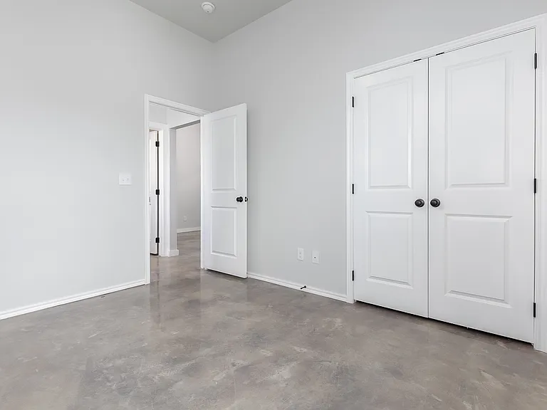 2324 SW 90th Pl — Photo 11