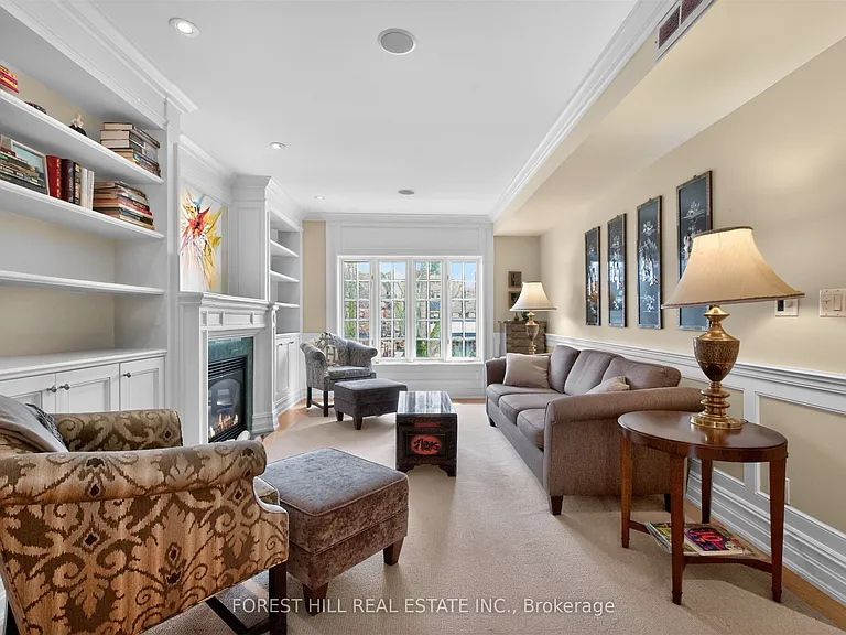 74 Lynwood Ave #2 — Photo 6