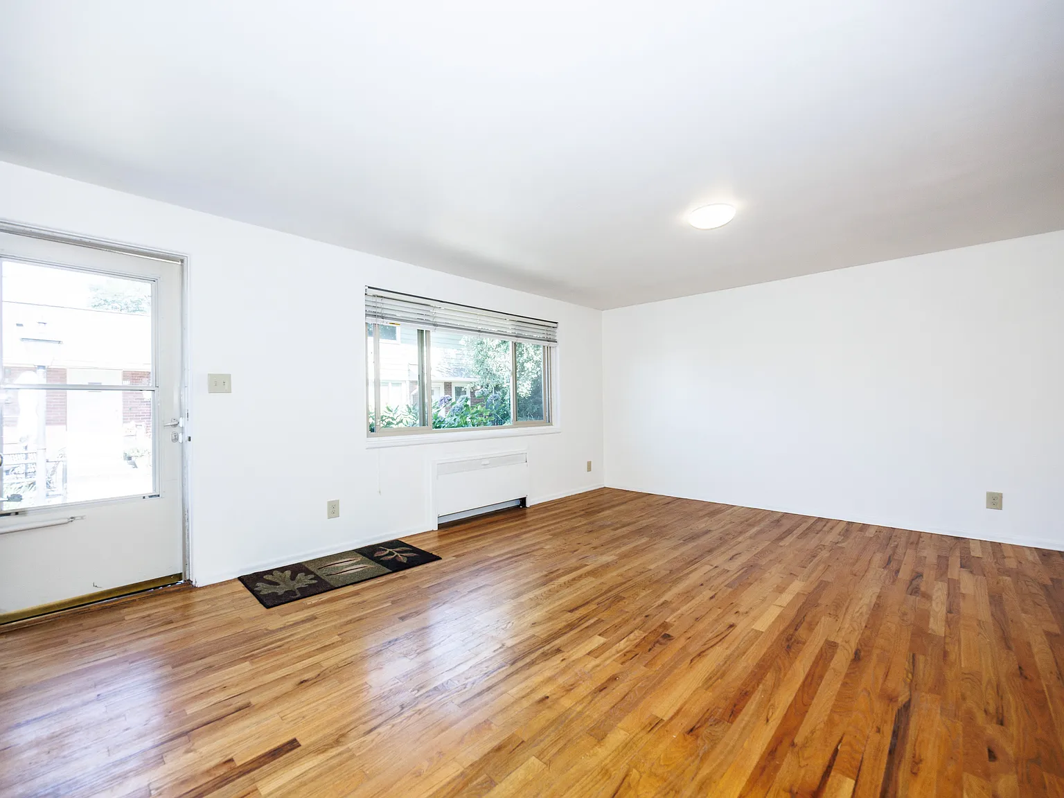 1 bed, 631 sqft, $1,500 — Photo 4