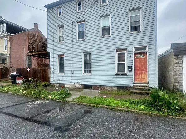 2350 Logan St, Harrisburg, PA 17110