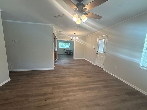 3rd image of 3719 SE 73rd St