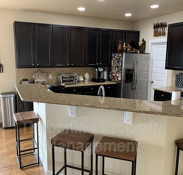 6421 Vickie Ln — Photo 4