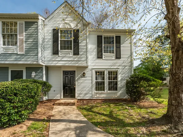 5503 Bringle Ct, Raleigh, NC 27610