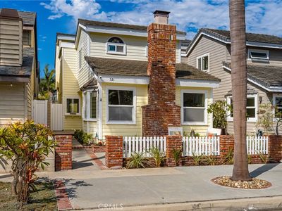 521 18th St, Huntington Beach, CA, 92648