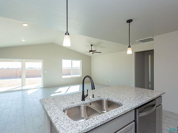 5th image of 3 Twin Berry Ct