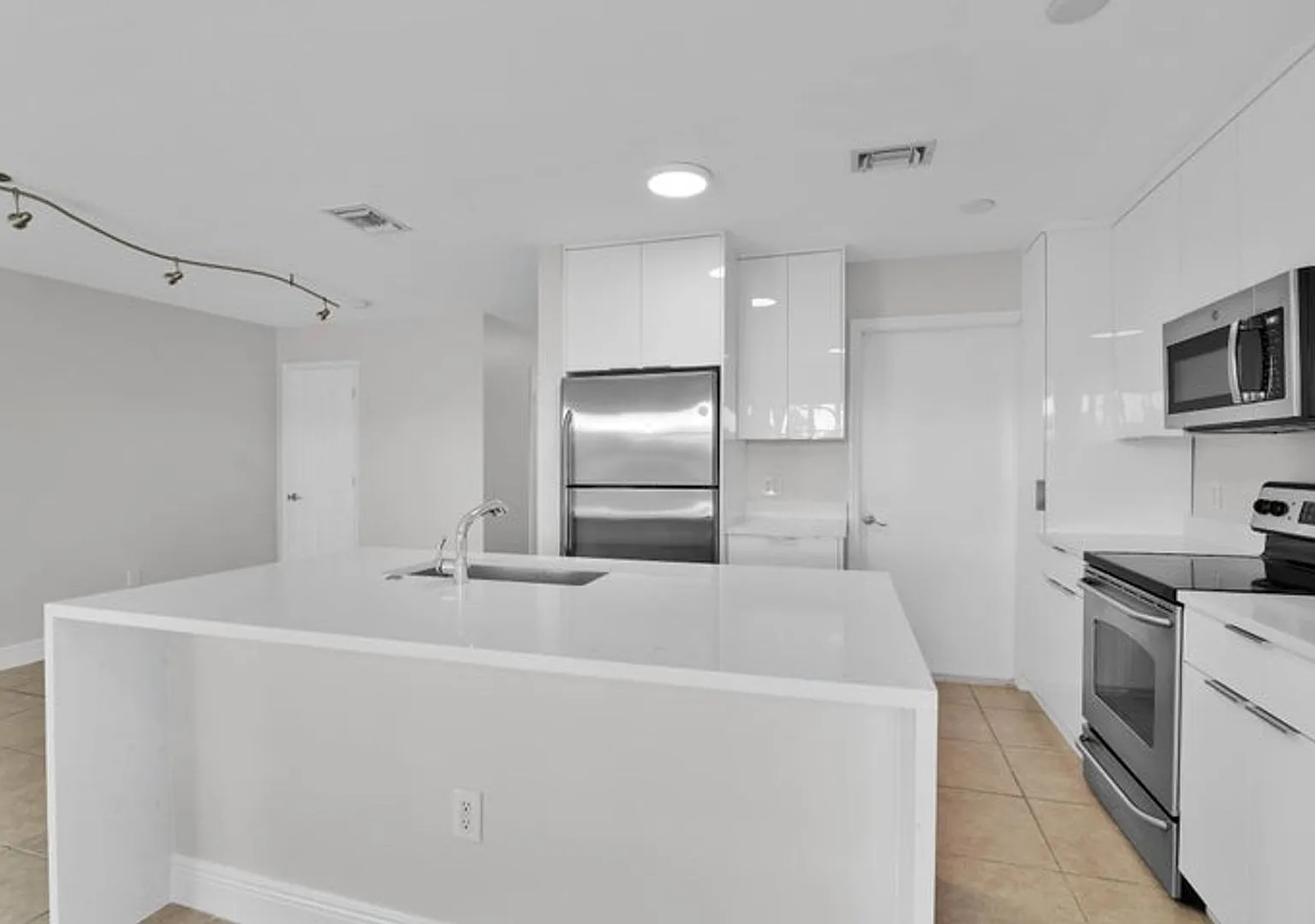 6599 Old Farm Trail 6599, Boynton Beach, FL 33437 — Photo 4