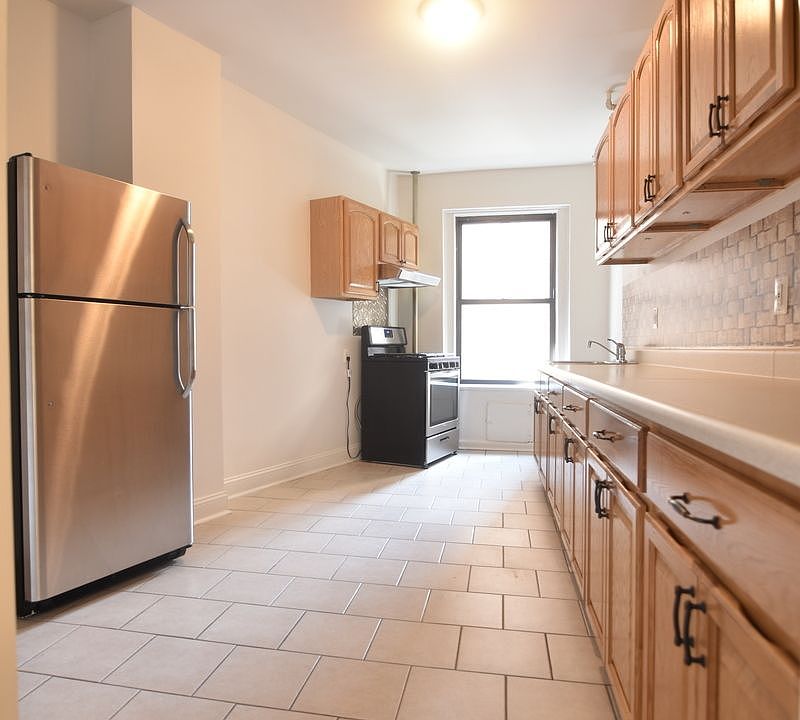 1st image of 620 W 172nd St APT 3B
