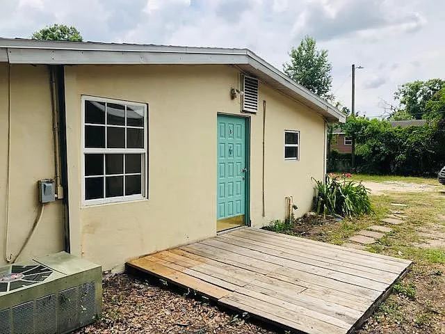 2 bed, 755 sqft, $1,199 — Photo 2