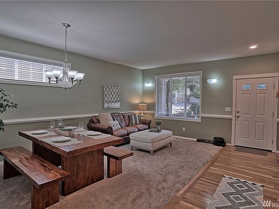 4th image of 20152 137th Ave NE
