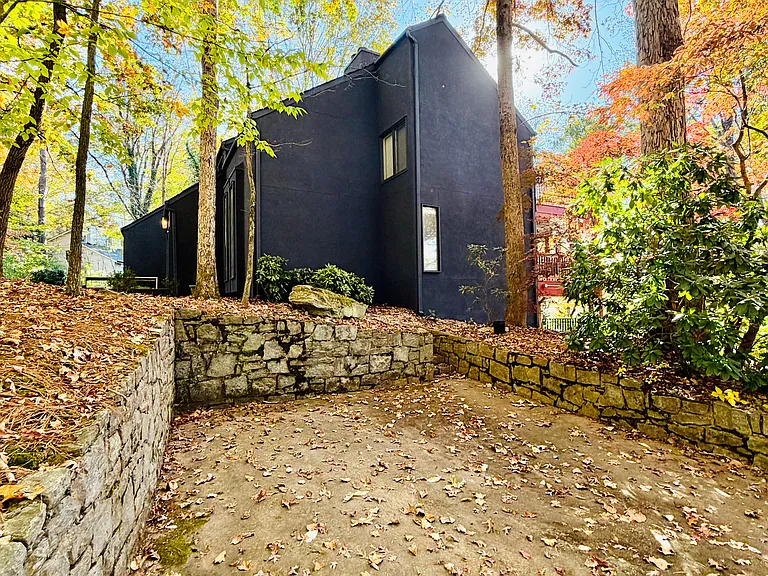 175 River Court Pkwy — Photo 41