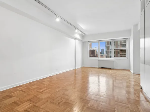 205 East 63rd Street image 1 of 5