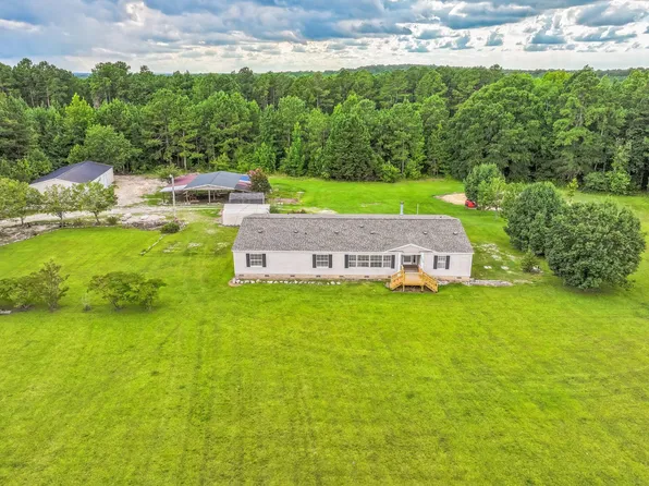 1959 Byrds Pond Rd, Erwin, NC 28339
