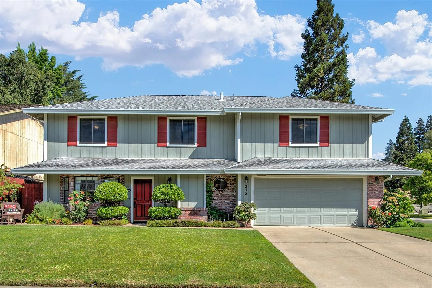 315 Bay River Way photo 1