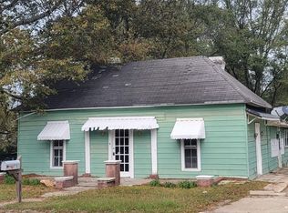 175 Rock Mills Rd, Roanoke, AL 36274