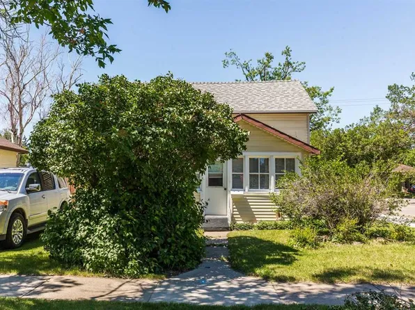 432 E 12a St N, Lethbridge, AB T1H 2J6