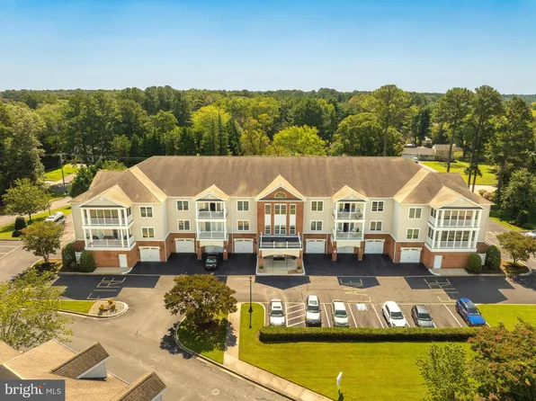 1112 S Schumaker Dr APT 205, Salisbury, MD 21804