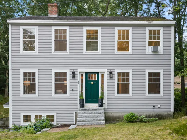 5 Hemlock Hill Road, Cape Elizabeth, ME 04107