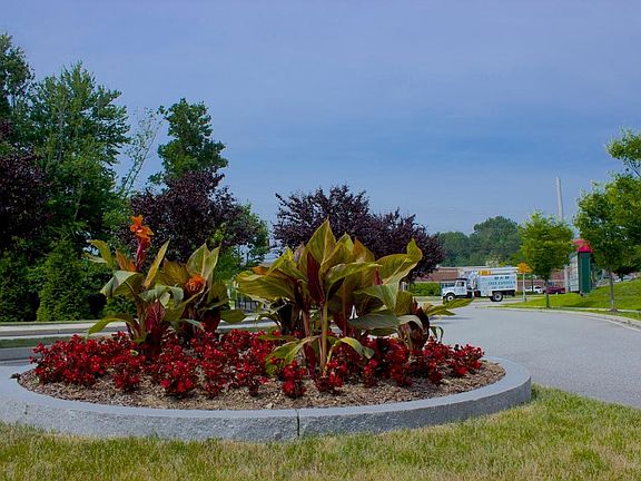 Entrance to Plaza