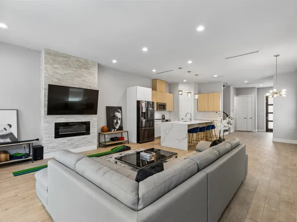 2603 Crossman Ave, Dallas, TX 75212