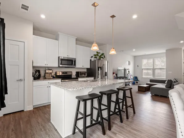 4316 Summercrest Blvd #804, Antioch, TN 37013