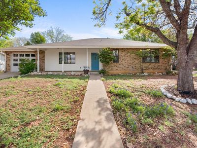 1011 Avenue C, Fredericksburg, TX, 78624