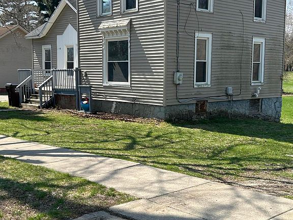 2nd image of 714 N Maple Grove Ave