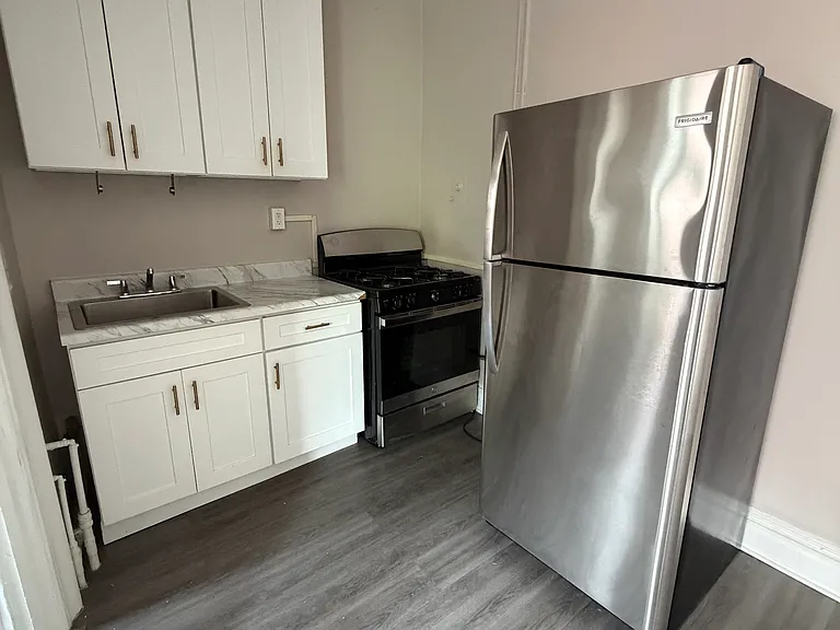 104 Belmont Ave #C4 — Photo 1