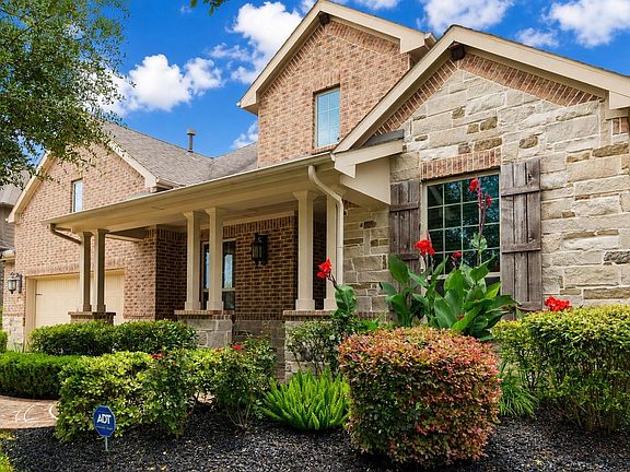 2nd image of 2326 Hamilton Pool Ln