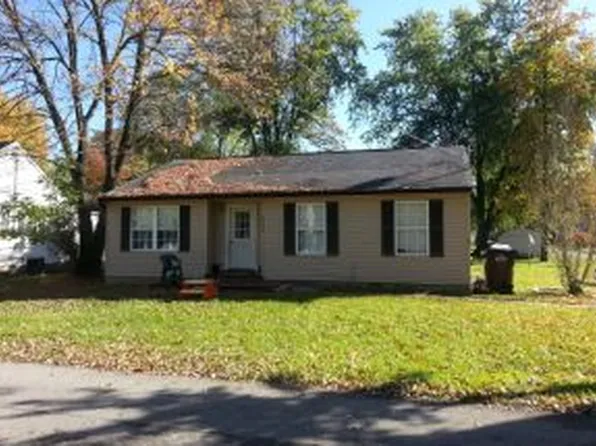 313 Josephine St, Milan, IN 47031
