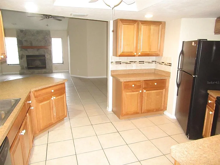 22182 Peachland Blvd — Photo 6