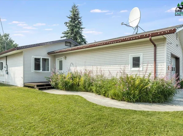 1629 Willow St, Fairbanks, AK 99709