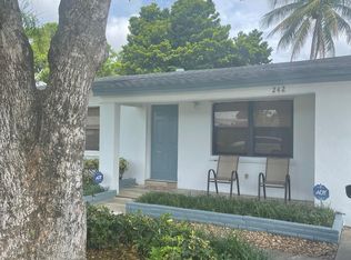 242 SW 15th St, Dania Beach, FL 33004
