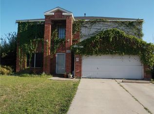 921 Springcreek Dr, Denton, TX 76210