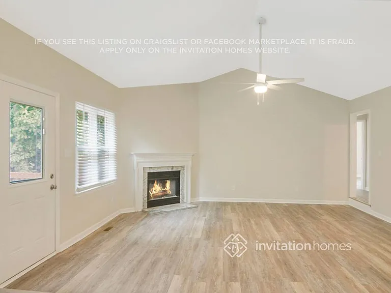 2912 Buckboard Ln — Photo 3