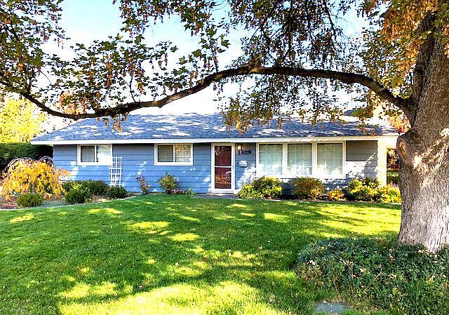 1st image of 1829 Leonard Dr