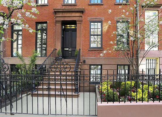 Sold by Corcoran | media 20