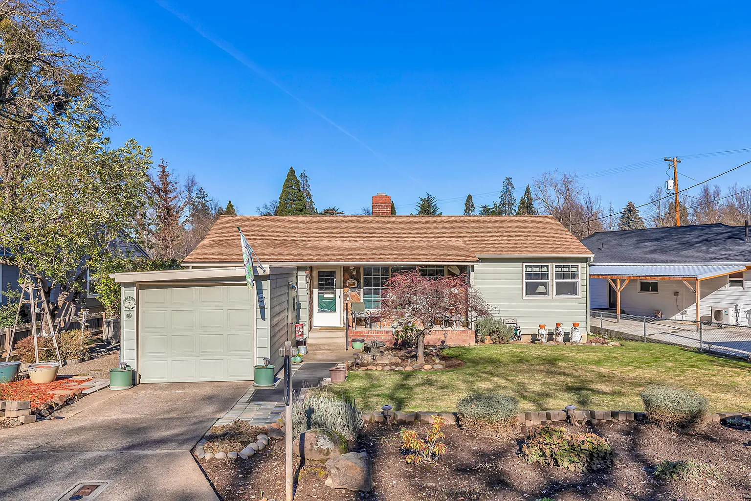 1521 Wilson Pl photo 1