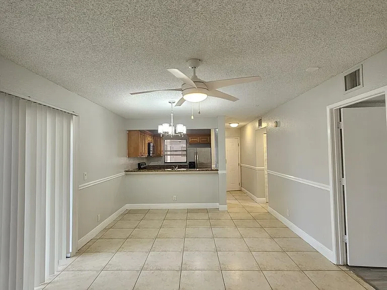 1700 Windorah Way #A — Photo 2