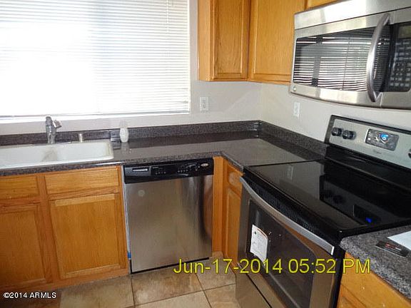 2nd image of 6423 W Gross Ave