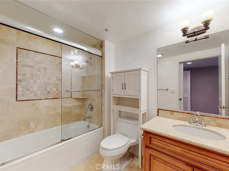 11540 Moorpark St #103 — Photo 24