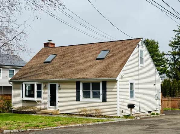129 Dora Street, Stamford, CT 06902