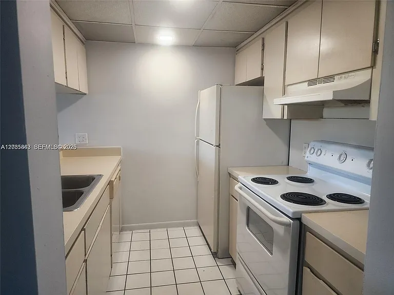 8100 Geneva Ct #341 — Photo 11