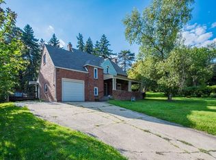 214 Highland Rd, Penn Hills, PA 15235