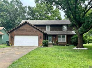 3210 SW Tutbury Town Rd, Topeka, KS 66614