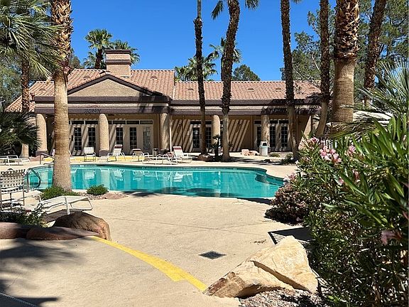 4th image of 9325 W Desert Inn Rd APT 219