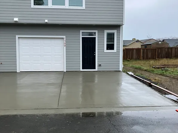 1311 McAdam Ct, Seaside, OR 97138