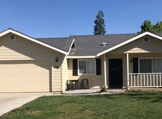 1465 Willow St, Exeter, CA 93221