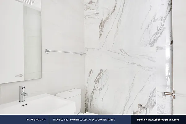 Rented by The Blueground | media 16