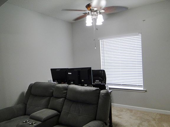 4th image of 10089 Woodland Hills Dr