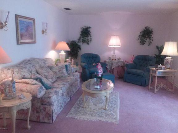 2nd image of 1914 Woodleigh Dr W